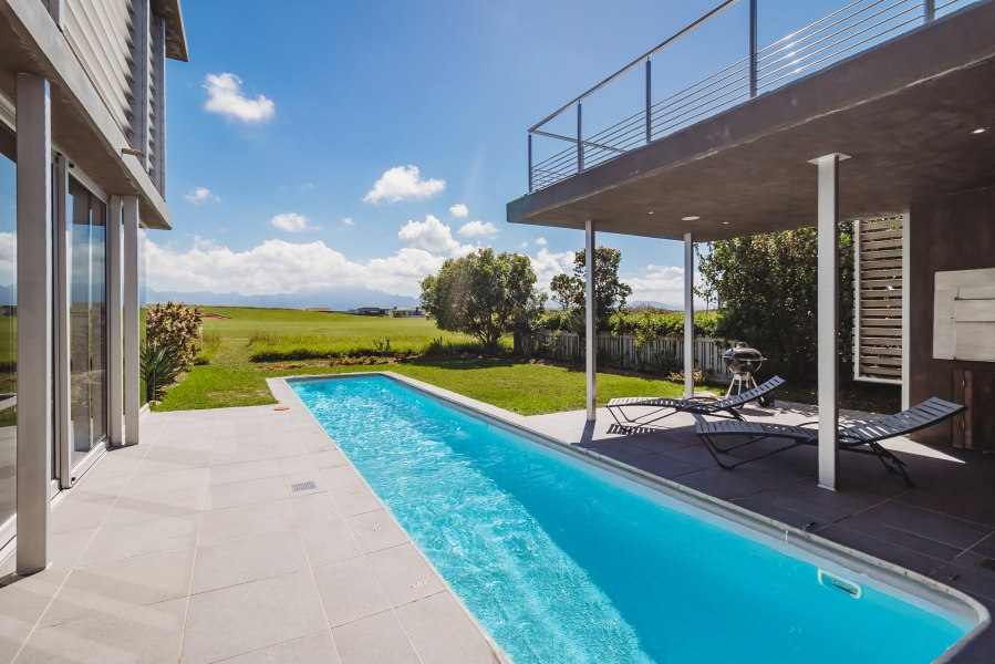 4 Bedroom Property for Sale in Oubaai Western Cape
